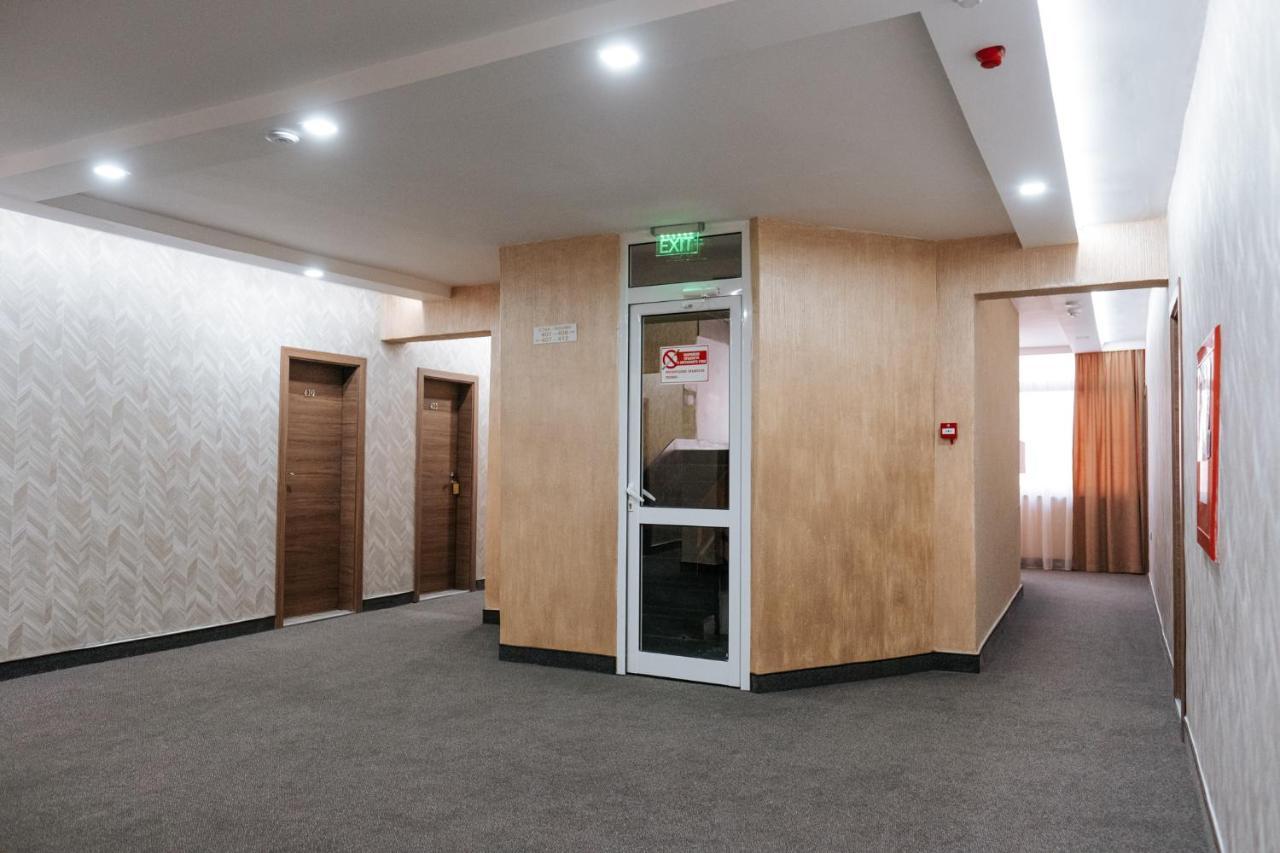 ימבול Hotel Tundzha - Renovated! מראה חיצוני תמונה