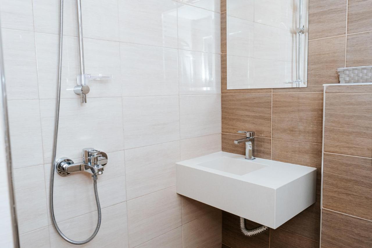 ימבול Hotel Tundzha - Renovated! מראה חיצוני תמונה