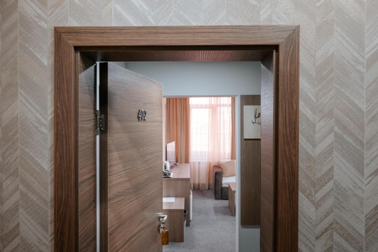 ימבול Hotel Tundzha - Renovated! מראה חיצוני תמונה